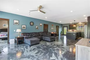 341 Amber View St, Menomonie, WI 54751 - Photo 5
