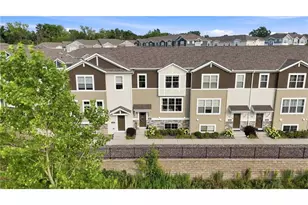 2217 Gateway Curv, North Saint Paul, MN 55109 - Photo 25