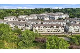2217 Gateway Curv, North Saint Paul, MN 55109 - Photo 29