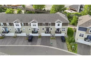 2217 Gateway Curv, North Saint Paul, MN 55109 - Photo 27