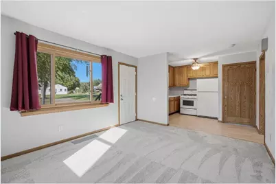 124 W 6th Street, New Richmond, WI 54017 - Photo 7