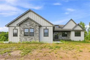 329 138th Ave, Houlton, WI 54082 - Photo 3
