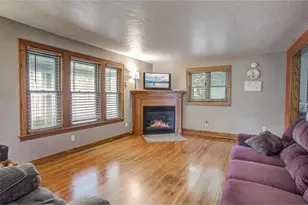 116 Pine St, Glenwood City, WI 54013 - Photo 9