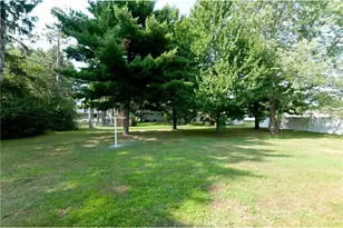 417 Spruce Ave, Cameron, WI 54822 - Photo 9
