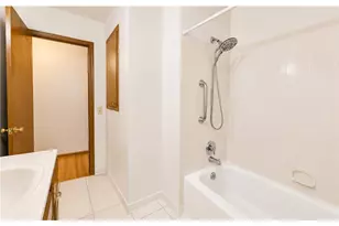 200 Rice Creek Blvd, Minneapolis, MN 55432 - Photo 31