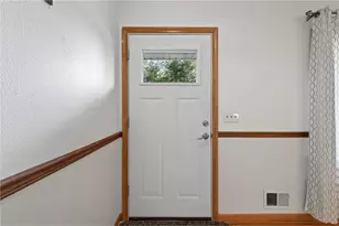 3860 2 1/2 St, Columbia Heights, MN 55421 - Photo 7