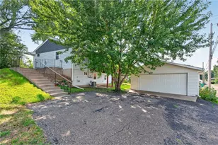 3860 2 1/2 St, Columbia Heights, MN 55421 - Photo 29