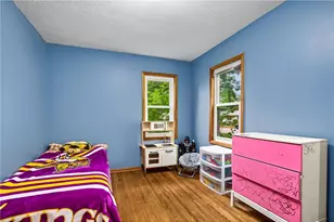 521 E 3rd St, New Richmond, WI 54017 - Photo 17