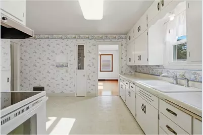 1360 Maple Street, Baldwin, WI 54002 - Photo 7