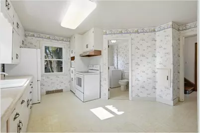 1360 Maple Street, Baldwin, WI 54002 - Photo 5