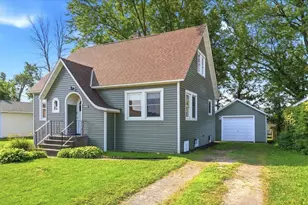 1360 Maple St, Baldwin, WI 54002 - Photo 3