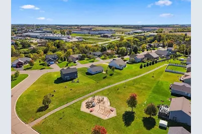 1328 Creekwood Drive, New Richmond, WI 54017 - Photo 31