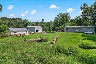 305 220th Ave, Johnstown, WI 54826 - Photo 5