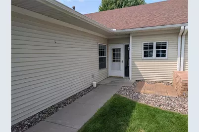 2203 Foxglove Way, Hudson, WI 54016 - Photo 3