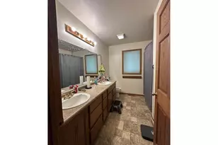 2250-2252 Frank St, Eau Claire, WI 54703 - Photo 9