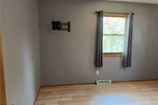 436 Kennedy St, River Falls, WI 54022 - Photo 9