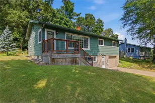 911 16th St, Menomonie, WI 54751 - Photo 29