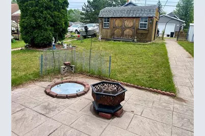 913 Summer Street, Eau Claire, WI 54701 - Photo 11