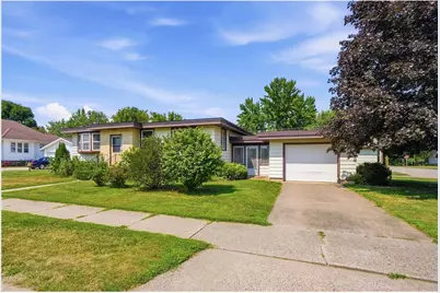 407 W Buckman Street, Augusta, WI 54722 - Photo 5