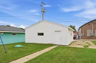 504 Cedar St, Colfax, WI 54730 - Photo 23