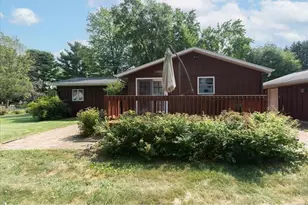 2235 Mathews St, Menomonie, WI 54751 - Photo 9