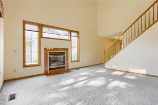 1896 Beebe Rd, Maplewood, MN 55109 - Photo 3