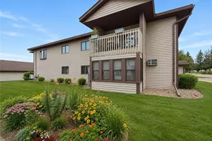 210 Sargent Dr, Red Wing, MN 55066 - Photo 3