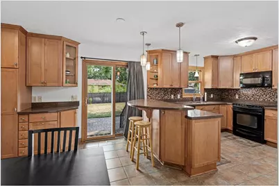 6416 Georgia Avenue, Brooklyn Park, MN 55428 - Photo 9