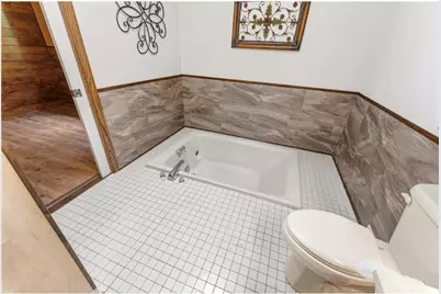 28957 Linden Avenue, Lindstrom, MN 55045 - Photo 45