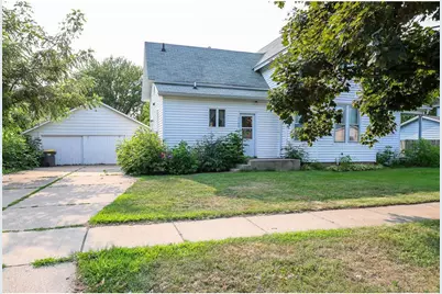 1140 12th Avenue, Baldwin, WI 54002 - Photo 1