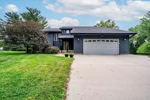 503 Grand View Heights Ct, Menomonie, WI 54751 - Photo 1