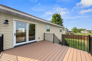 808 Brady Ln, New Richmond, WI 54017 - Photo 5