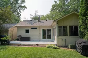 2027 Northwood Dr, North Saint Paul, MN 55109 - Photo 49