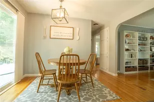 2027 Northwood Dr, North Saint Paul, MN 55109 - Photo 15