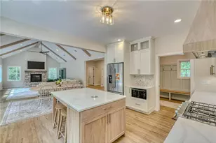 6514 S Leggate Rd, Superior, WI 54880 - Photo 9