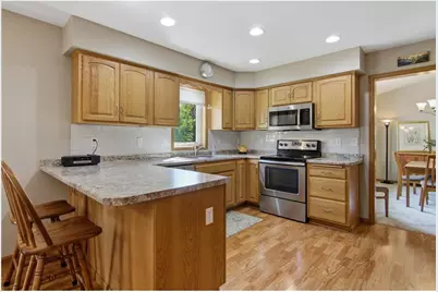 899 Wert Road, Hudson, WI 54016 - Photo 11