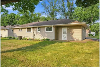 2005 Maple Street, Hastings, MN 55033 - Photo 23