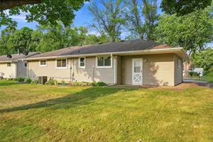 2005 Maple St, Hastings, MN 55033 - Photo 23