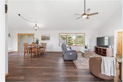 545 Kreuziger Road, River Falls, WI 54023 - Photo 7