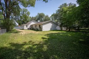 408 18th Ave, Menomonie, WI 54751 - Photo 7