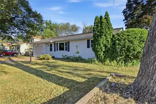 1002 W Spruce St, Chippewa Falls,  54729 - Photo 25