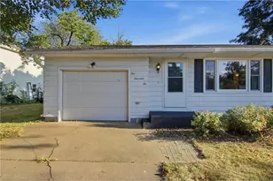 1002 W Spruce St, Chippewa Falls,  54729 - Photo 27