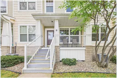 1240 County Road D #3, Maplewood, MN 55109 - Photo 1