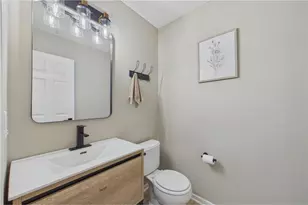 1240 County Road D, Maplewood, MN 55109 - Photo 11