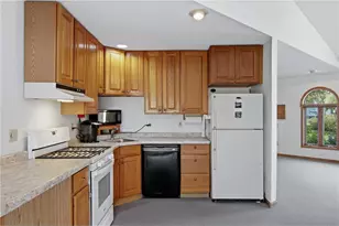 305 W Prospect St, Thorp, WI 54771 - Photo 7