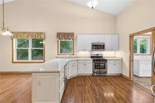 5845 Oakgreen Ct, Stillwater, MN 55082 - Photo 13
