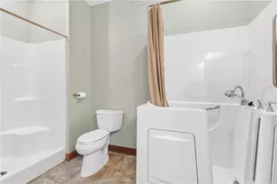 5845 Oakgreen Ct, Stillwater, MN 55082 - Photo 21