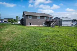 818 Rose Ct, Somerset, WI 54025 - Photo 7