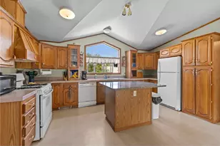 641 240th St, Osceola, WI 54020 - Photo 9