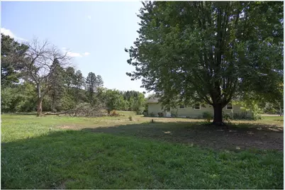 W9806 805th Avenue, River Falls, WI 54022 - Photo 9